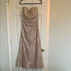 Elegant Lace Strapless Dress in Tan